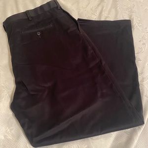 Men’s 42x30 Savane Dark Navy Dress Pants. Size